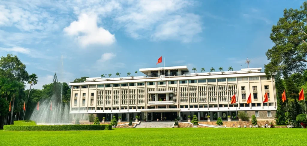 Front view of the Independence Palace (Reunification Palace) in Ho Chi Minh City, a key historical landmark featured in Ho Chi Minh City tours.